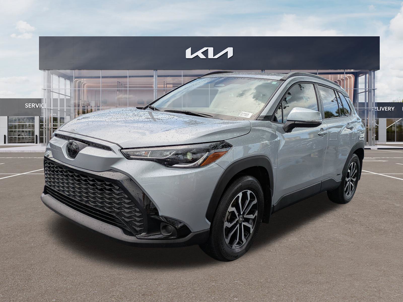 Used 2024 Toyota Corolla Cross AWD Hybrid image 6