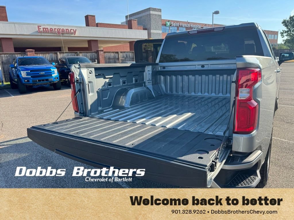 Used 2026 Chevrolet Silverado 1500 RST RWD image 39