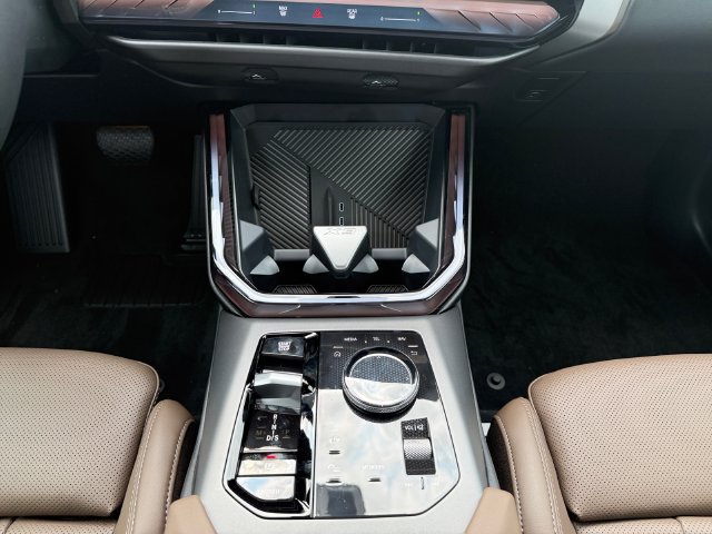 New 2026 BMW X3 xDrive30i w/ Premium Package AWD/4WD image 11