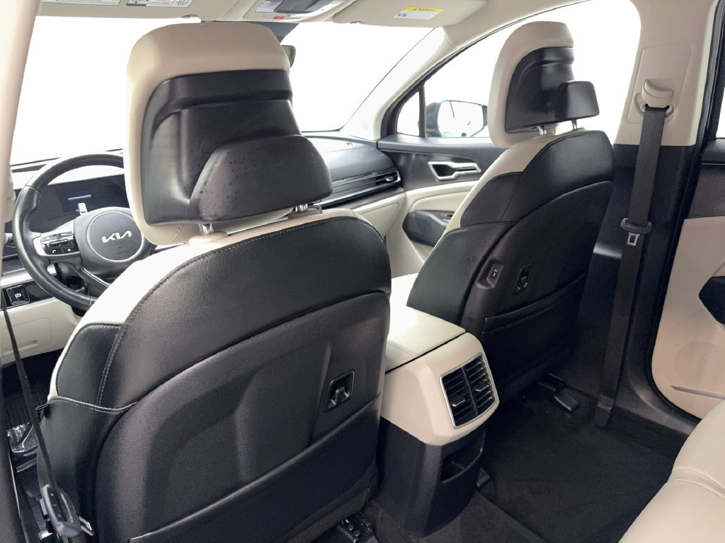 Used 2024 Kia Sportage EX FWD image 36