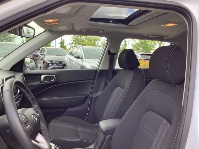 Certified 2026 Hyundai Venue SEL FWD image 18