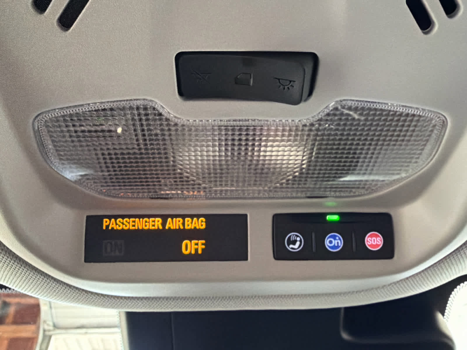 Used 2025 Chevrolet Trax LT w/ LT Convenience Package image 50