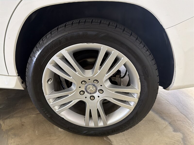 Used 2014 Mercedes-Benz GLK 350 2WD image 6