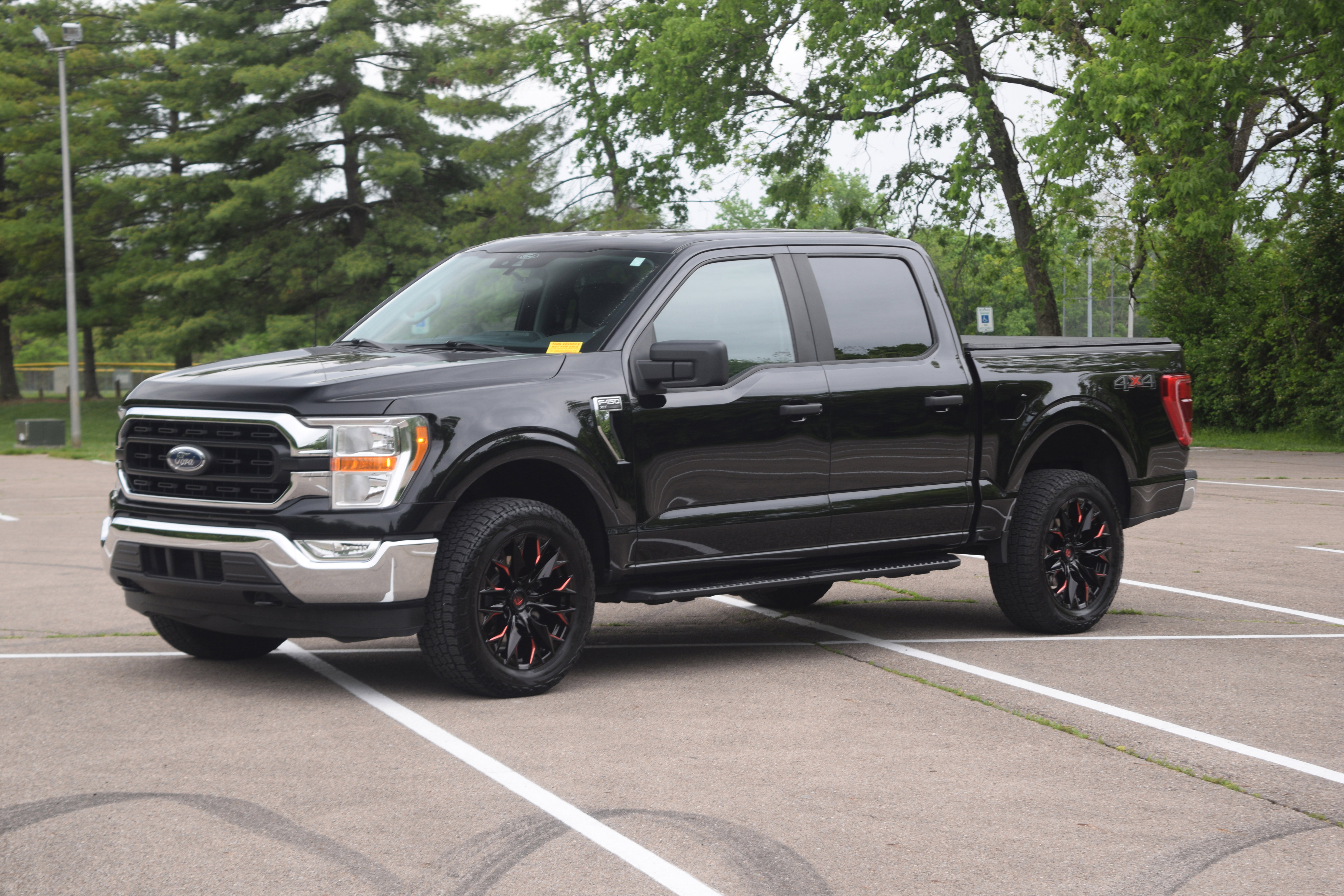 Used 2021 Ford F150 XLT w/ Trailer Tow Package AWD/4WD image 19