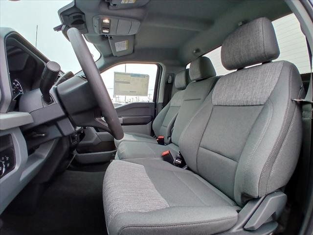 New 2025 Ford F250 XLT w/ F-250 >10K GVWR Package image 13