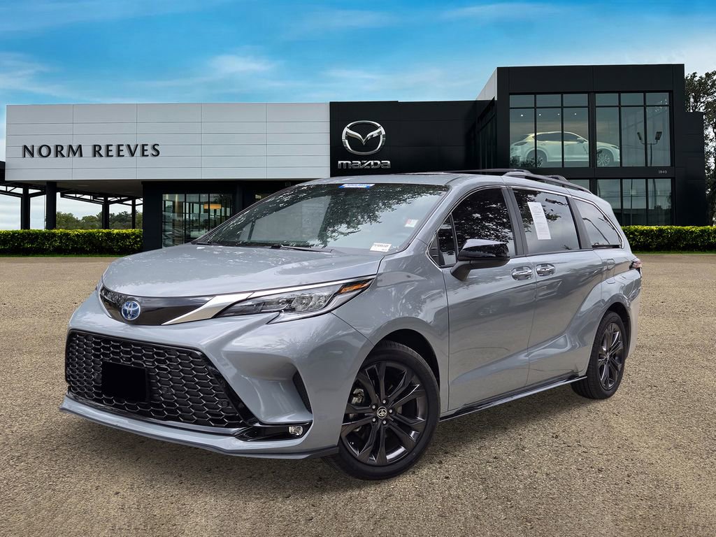 Used 2023 Toyota Sienna XSE