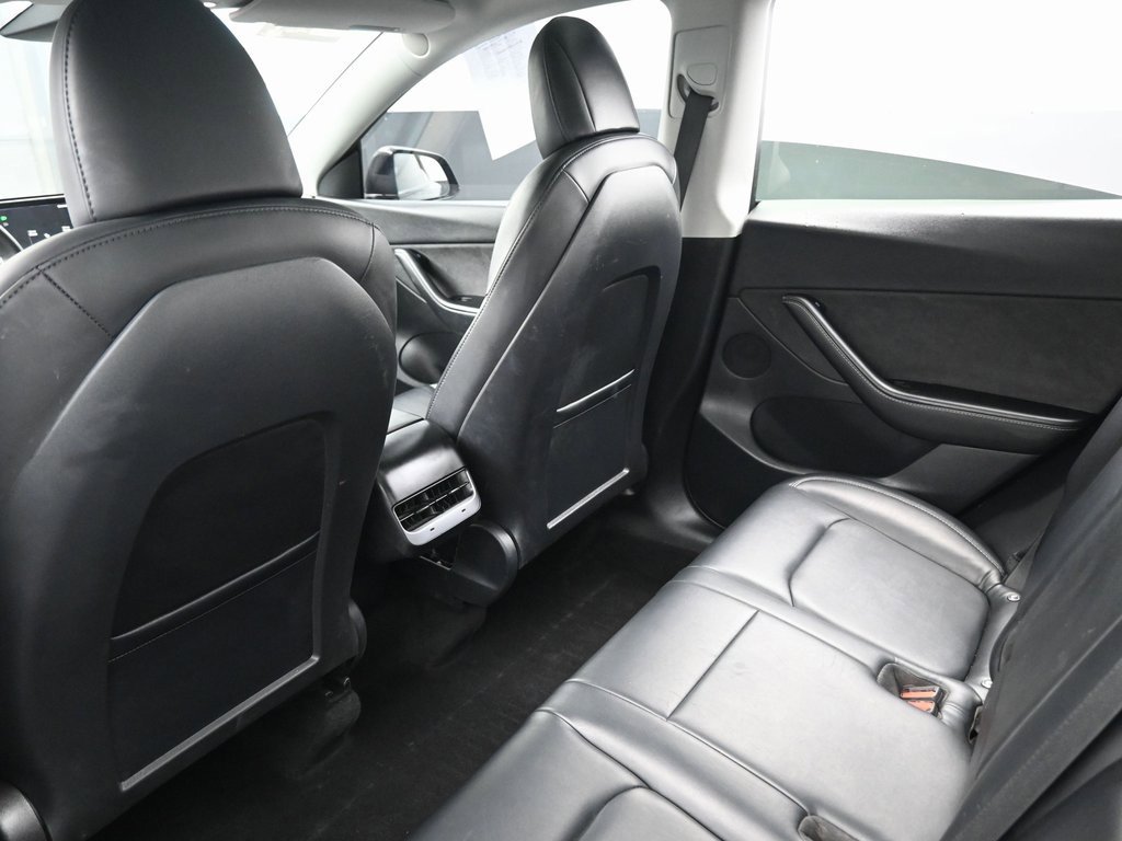 Used 2022 Tesla Model Y Performance image 29