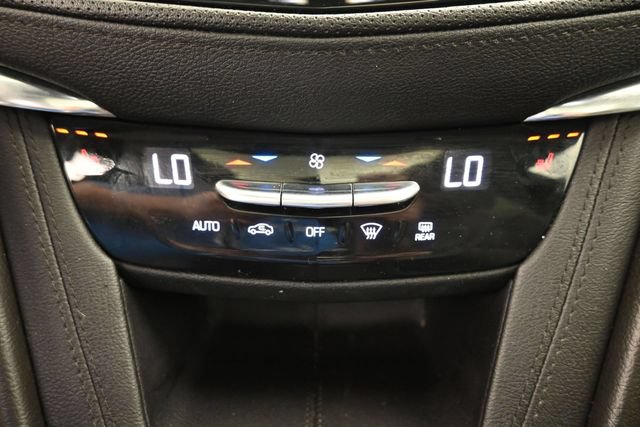 Used 2020 Cadillac XT5 Sportv AWD/4WD image 9