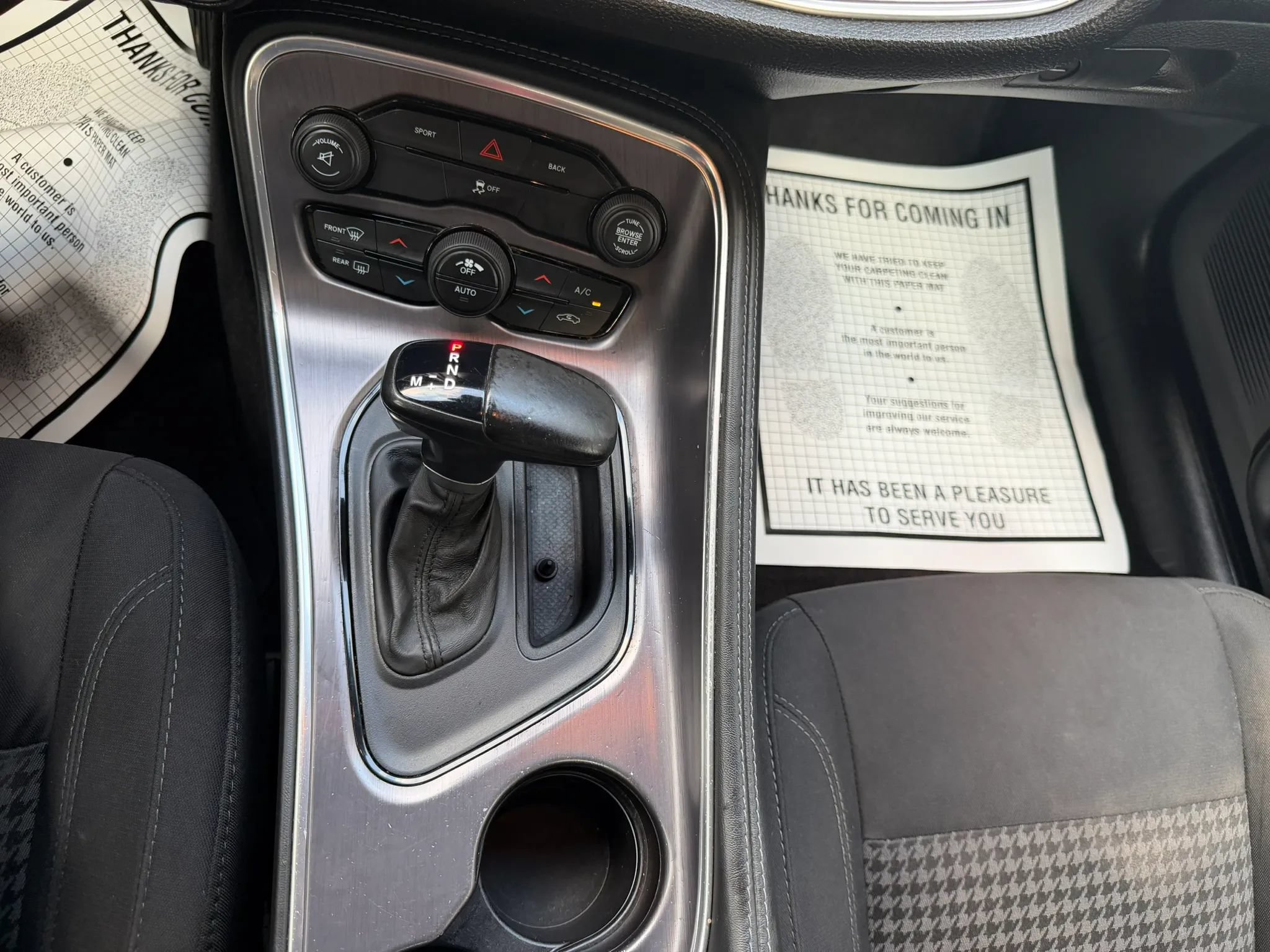 Used 2016 Dodge Challenger SXT RWD image 24