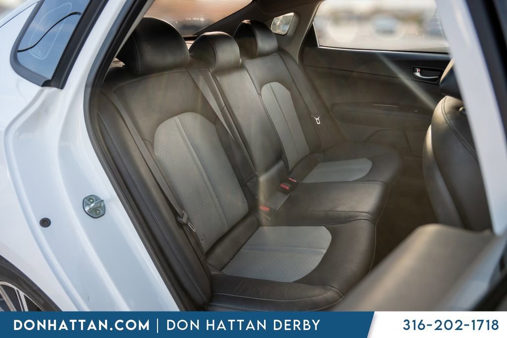 Used 2020 Kia Optima Premium image 23