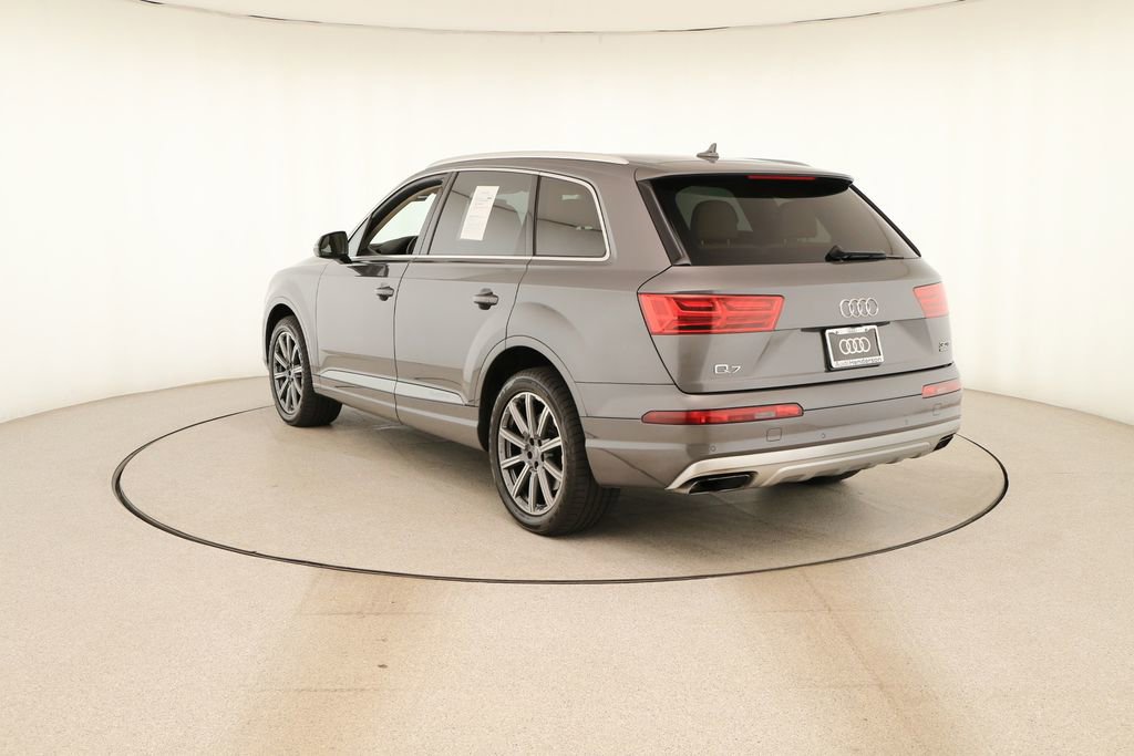 Used 2018 Audi Q7 3.0T Premium Plus w/ Premium Plus Package AWD/4WD image 4