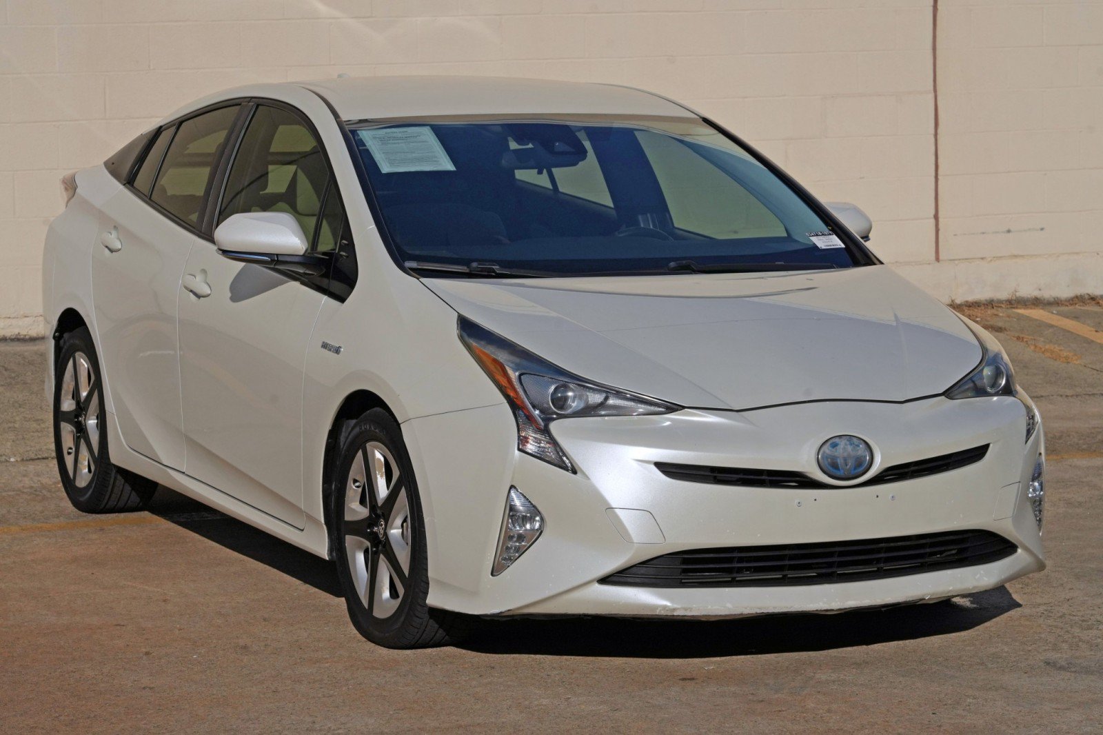 Used 2017 Toyota Prius Three Touring w/ Carpet Mat Package FWD image 45