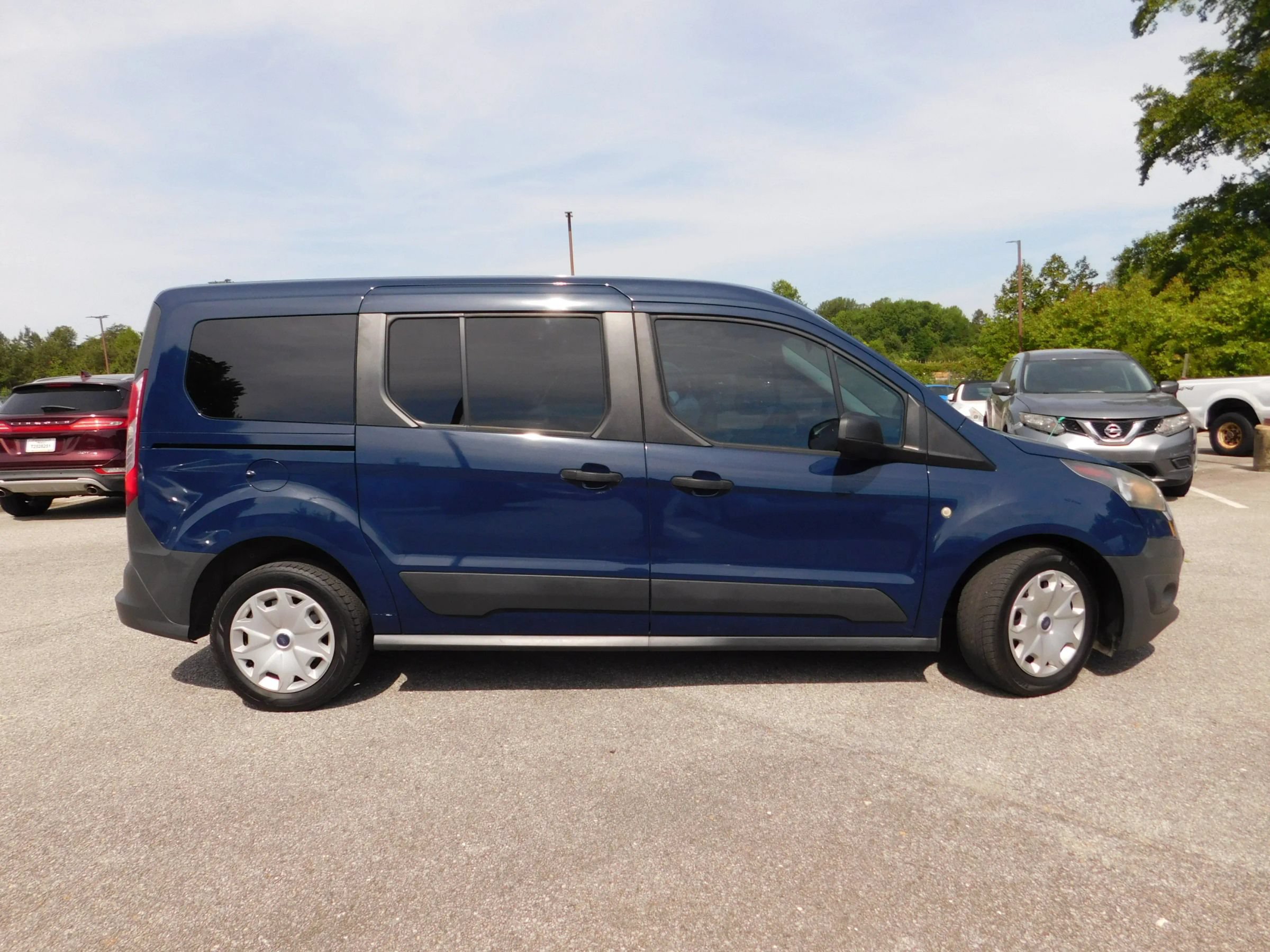 Used 2016 Ford Transit Connect XL FWD image 4