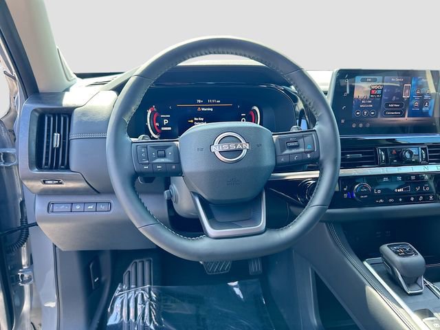 New 2026 Nissan Pathfinder Platinum w/ Accent Package FWD image 8