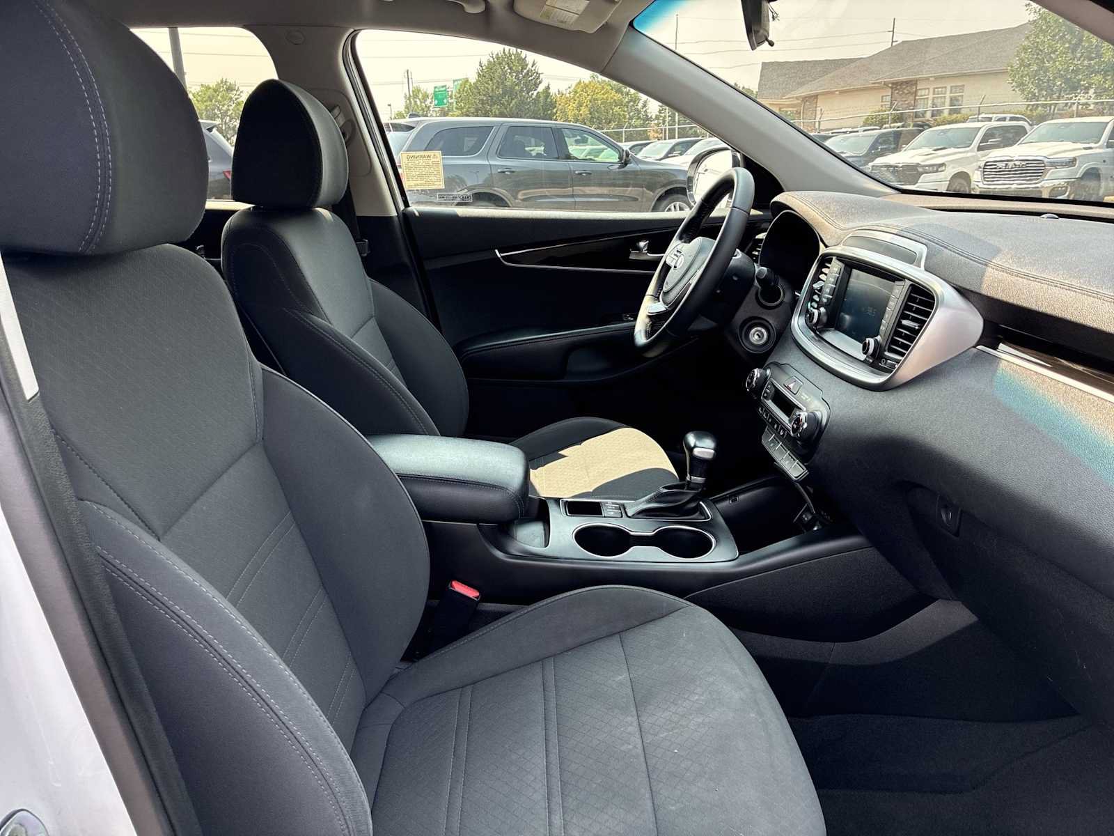 Used 2020 Kia Sorento LX w/ LX I4 Convenience Package AWD/4WD image 25