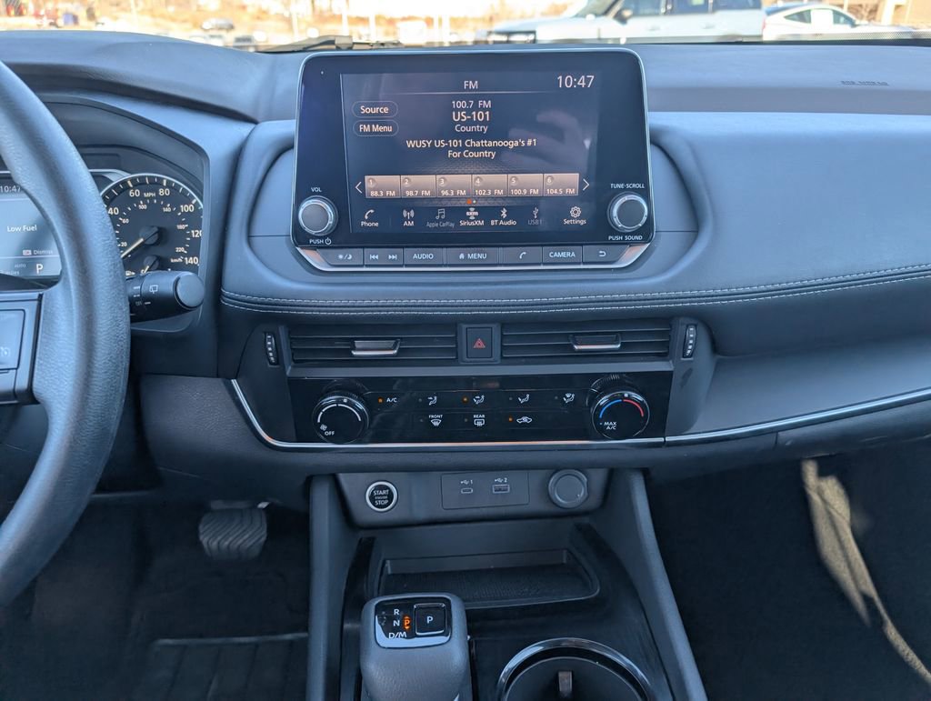 Used 2023 Nissan Rogue S image 19