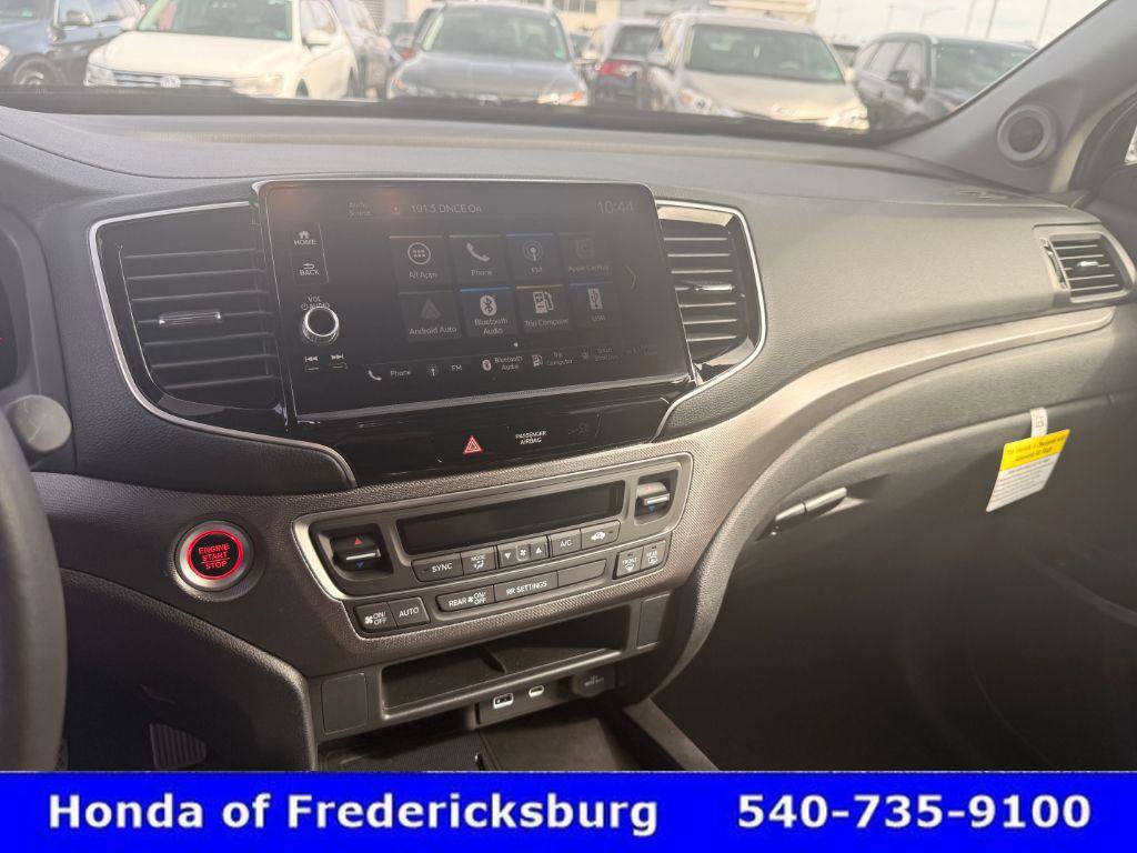 Certified 2025 Honda Ridgeline Sport image 25
