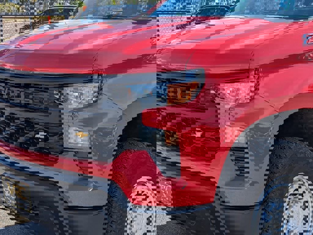 Certified 2025 Chevrolet Silverado 1500 W/T w/ Z71 Off-Road Package image 6