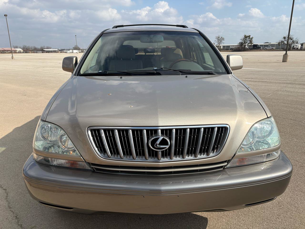 Used 2003 Lexus RX 300 2WD image 2