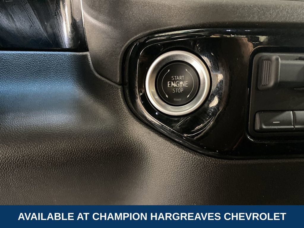 Used 2025 GMC Sierra 1500 SLT image 22