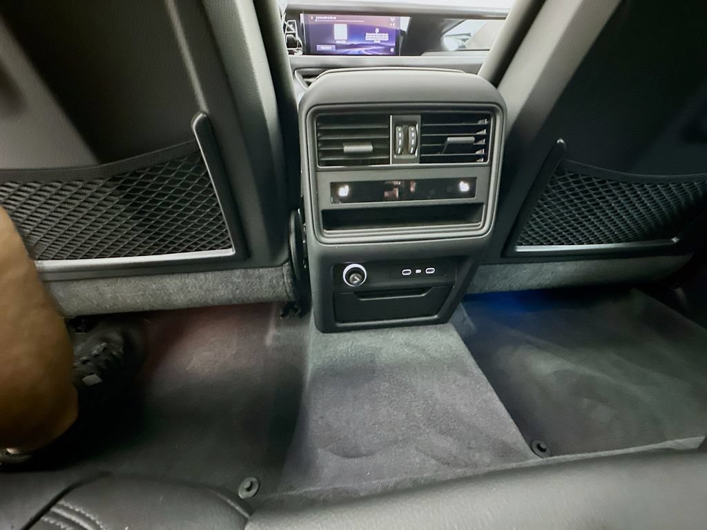 New 2026 Porsche Cayenne AWD/4WD image 37