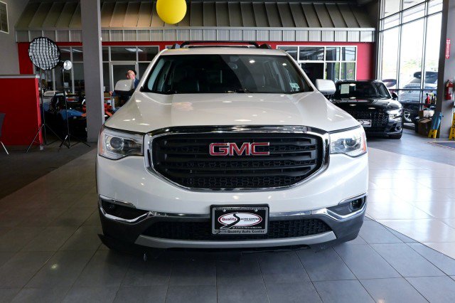 Used 2018 GMC Acadia SLT AWD/4WD image 2