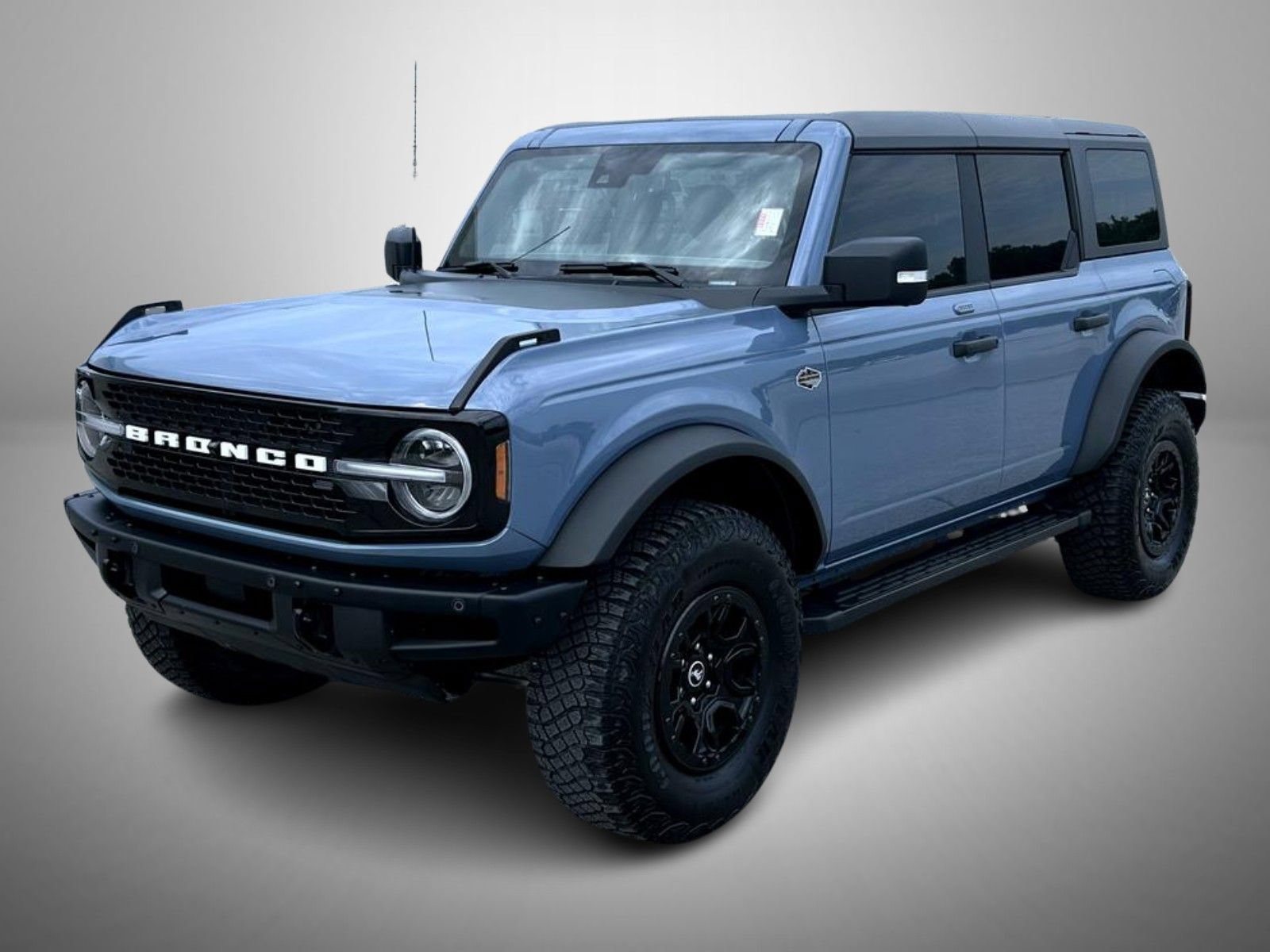 Used 2023 Ford Bronco Wildtrak AWD/4WD image 1