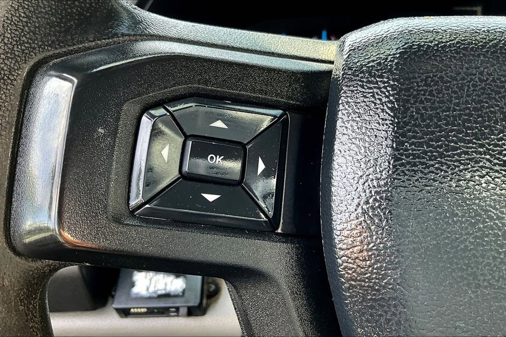 Used 2019 Ford F450 XL w/ XL Decor Group image 9