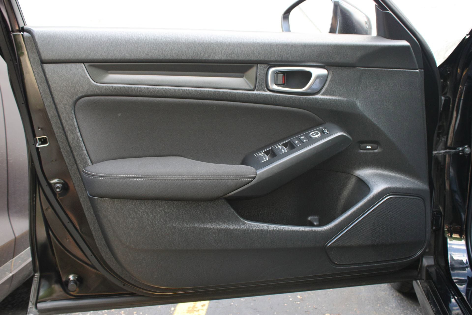 Used 2025 Honda Civic Sport image 12