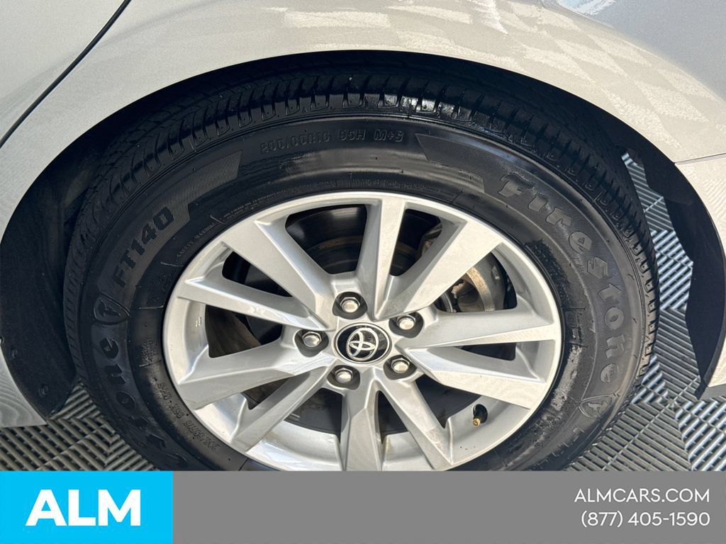 Used 2025 Toyota Camry LE FWD image 22