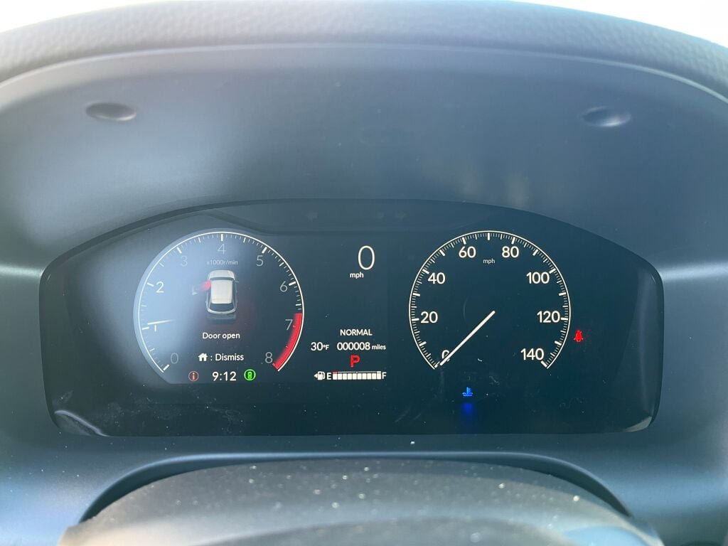 Used 2025 Honda HR-V Sport image 13
