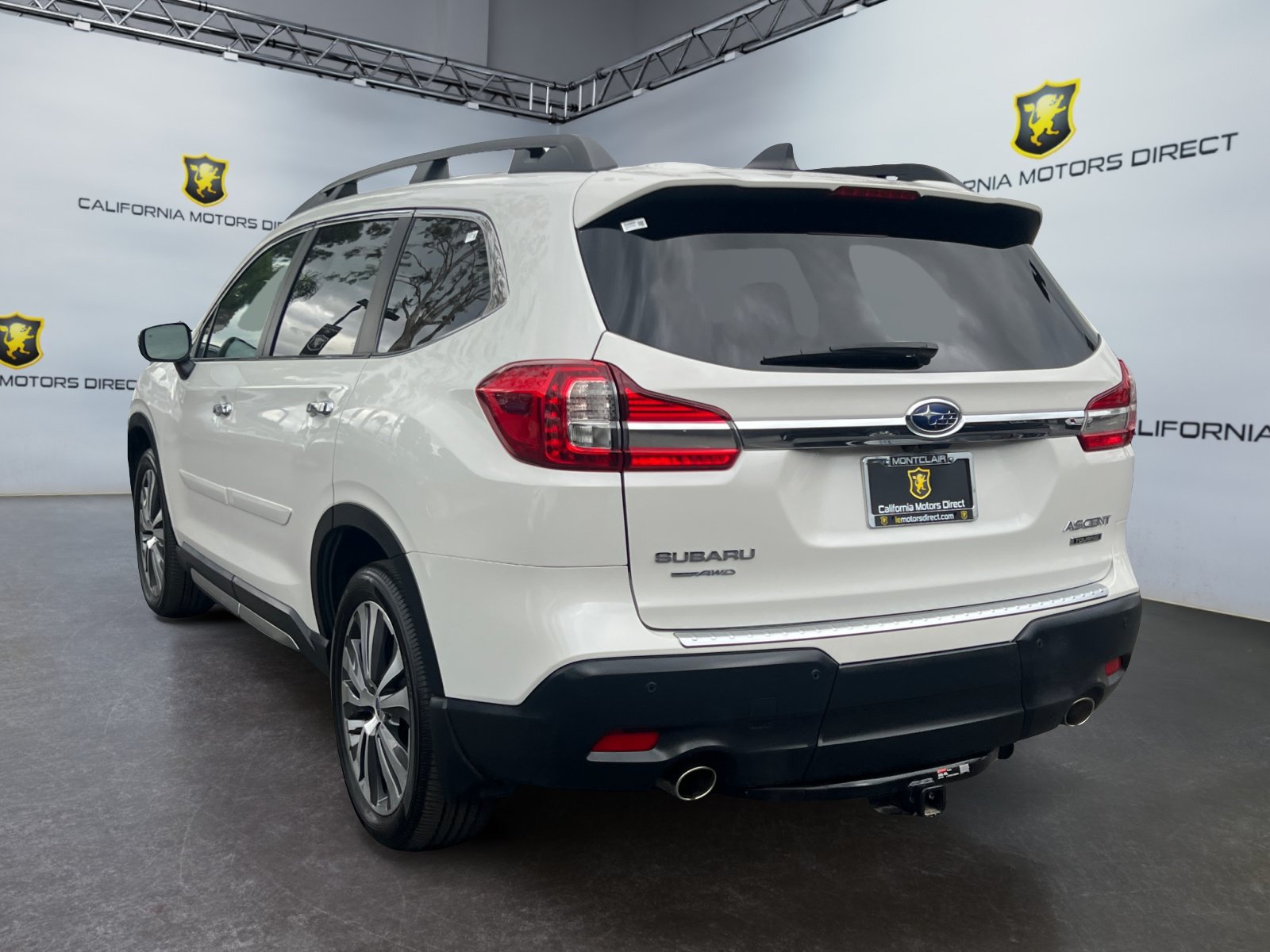 Used 2022 Subaru Ascent Touring w/ Popular Package #2A AWD/4WD image 3