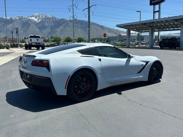 Used 2019 Chevrolet Corvette Stingray Coupe w/ Carbon Flash Badge Package RWD image 23