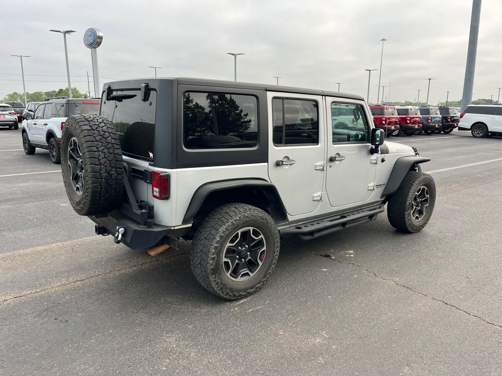 Used 2012 Jeep Wrangler Unlimited Rubicon w/ Connectivity Group image 4