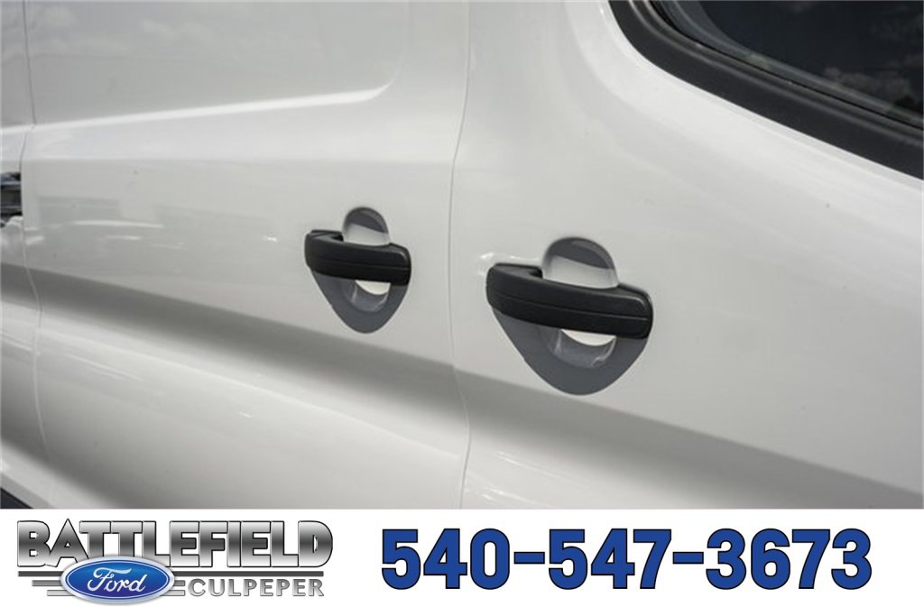 New 2025 Ford Transit 250 148 Medium Roof image 16
