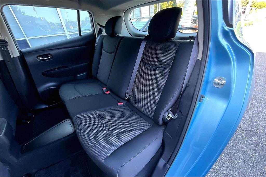 Used 2015 Nissan Leaf S w/ Charge Package FWD image 22