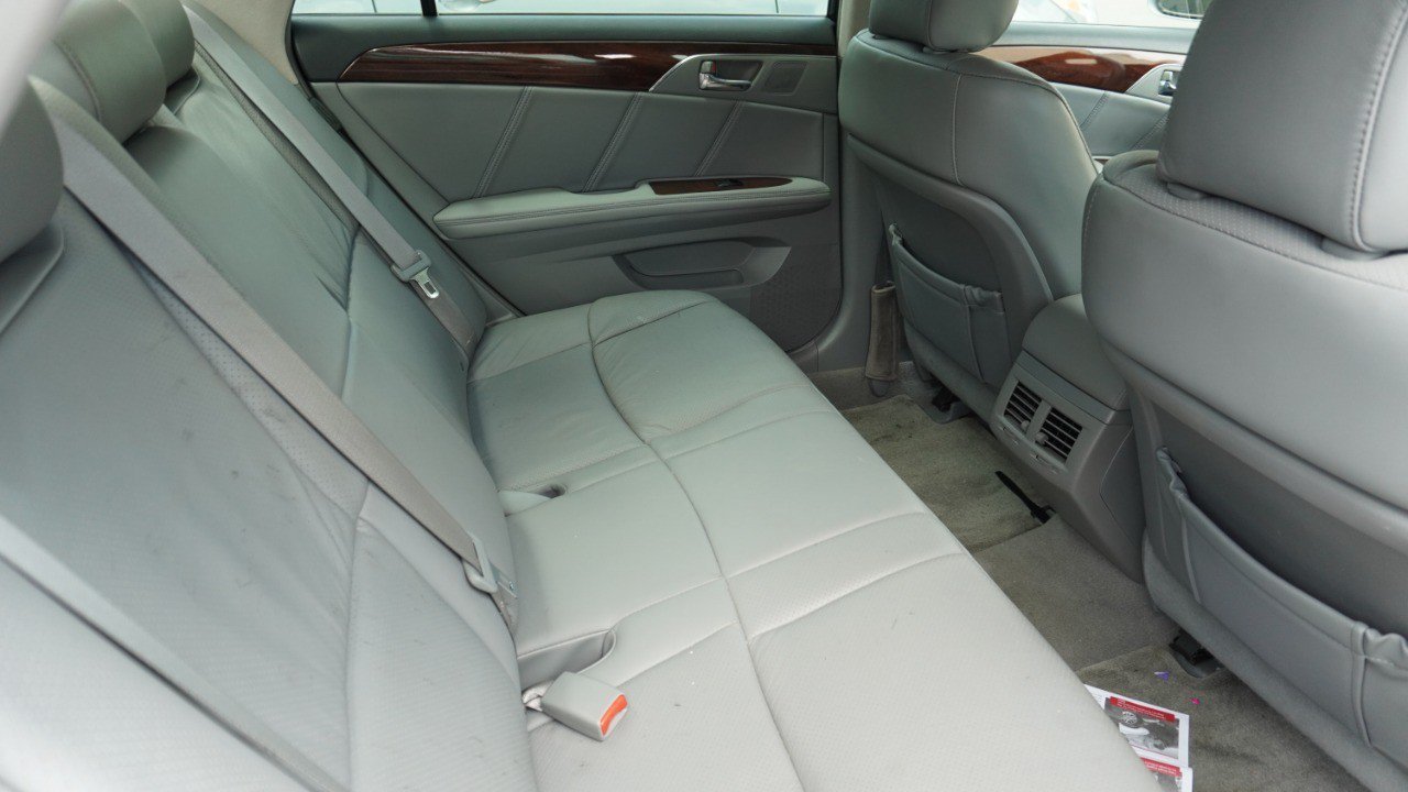 Used 2008 Toyota Avalon Limited FWD image 10