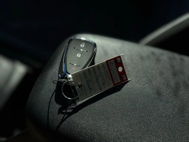 Used 2024 Chevrolet Equinox LS image 35