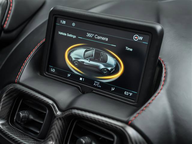 Used 2023 Aston Martin V8 Vantage Roadster image 36
