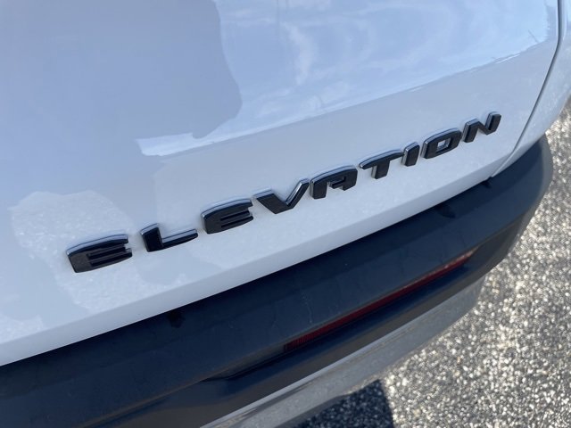 Used 2025 GMC Acadia Elevation image 38