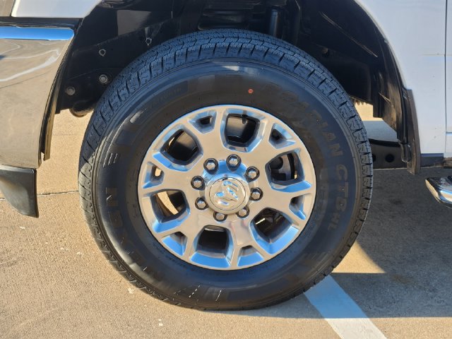 Used 2021 RAM 3500 Big Horn AWD/4WD image 18