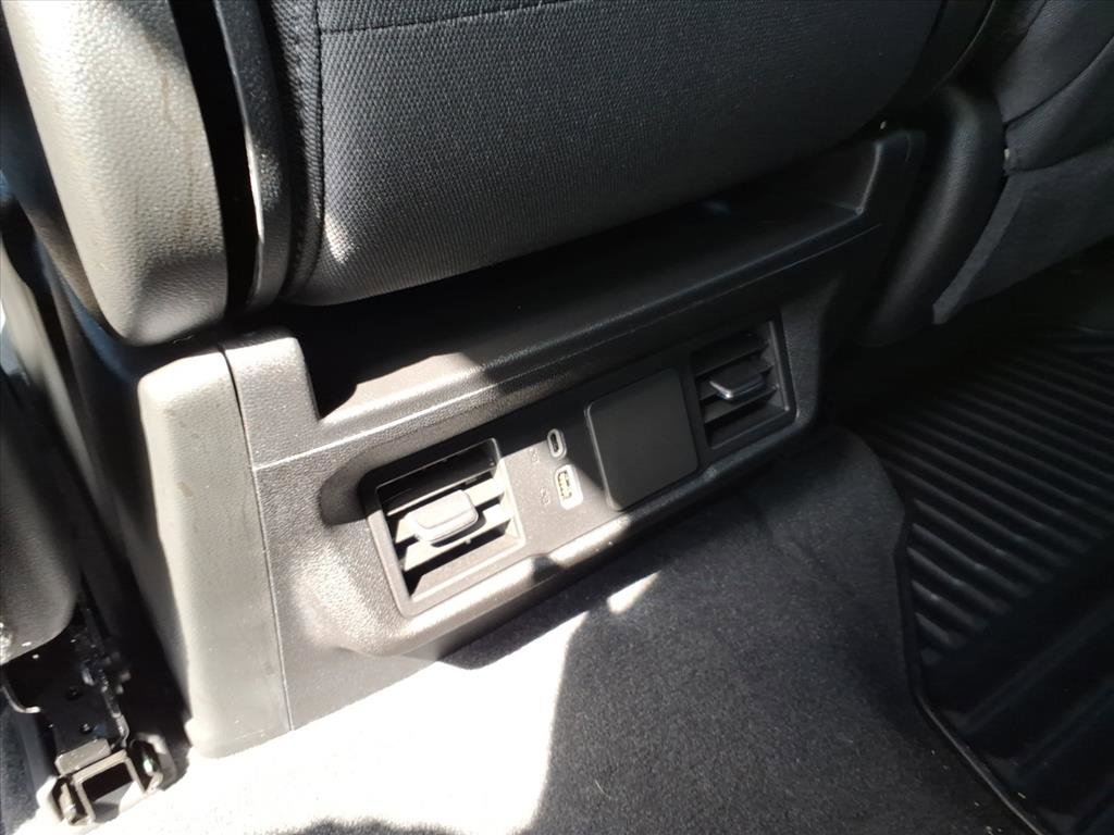 Used 2026 Chevrolet Silverado 1500 Custom AWD/4WD image 33