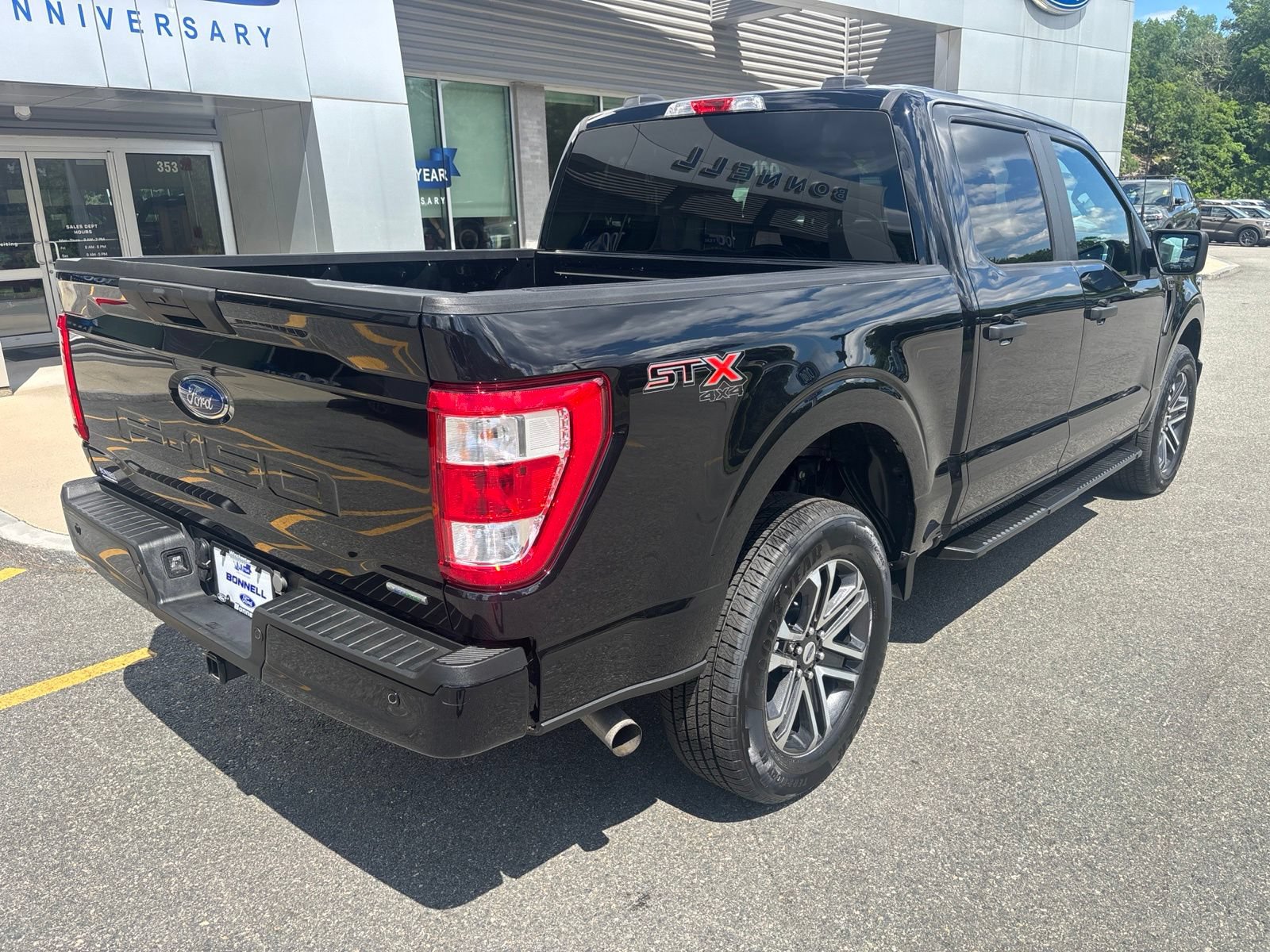 Certified 2023 Ford F150 XL w/ STX Appearance Package AWD/4WD image 3