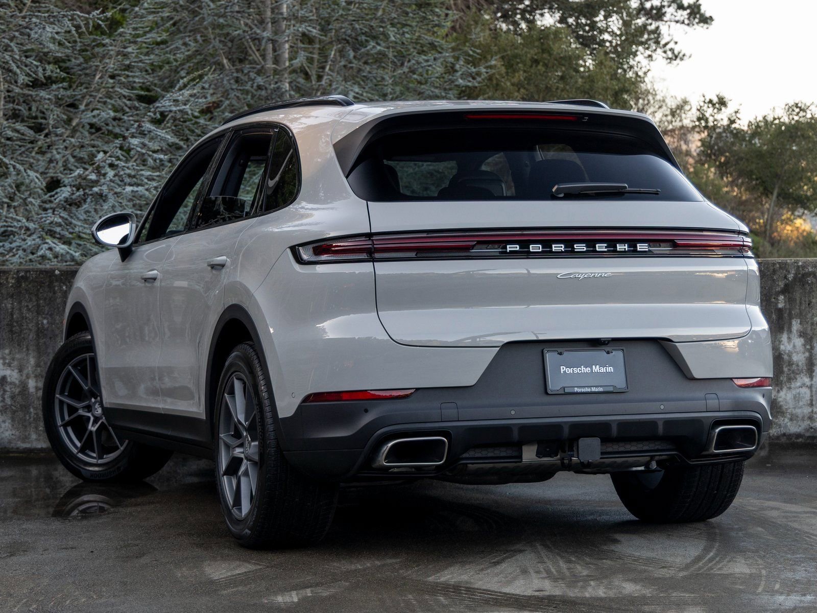 New 2026 Porsche Cayenne image 3