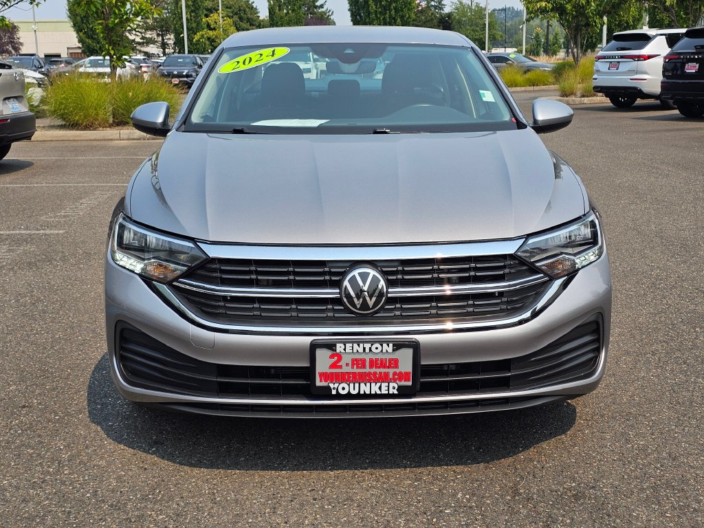 Used 2024 Volkswagen Jetta S FWD image 2