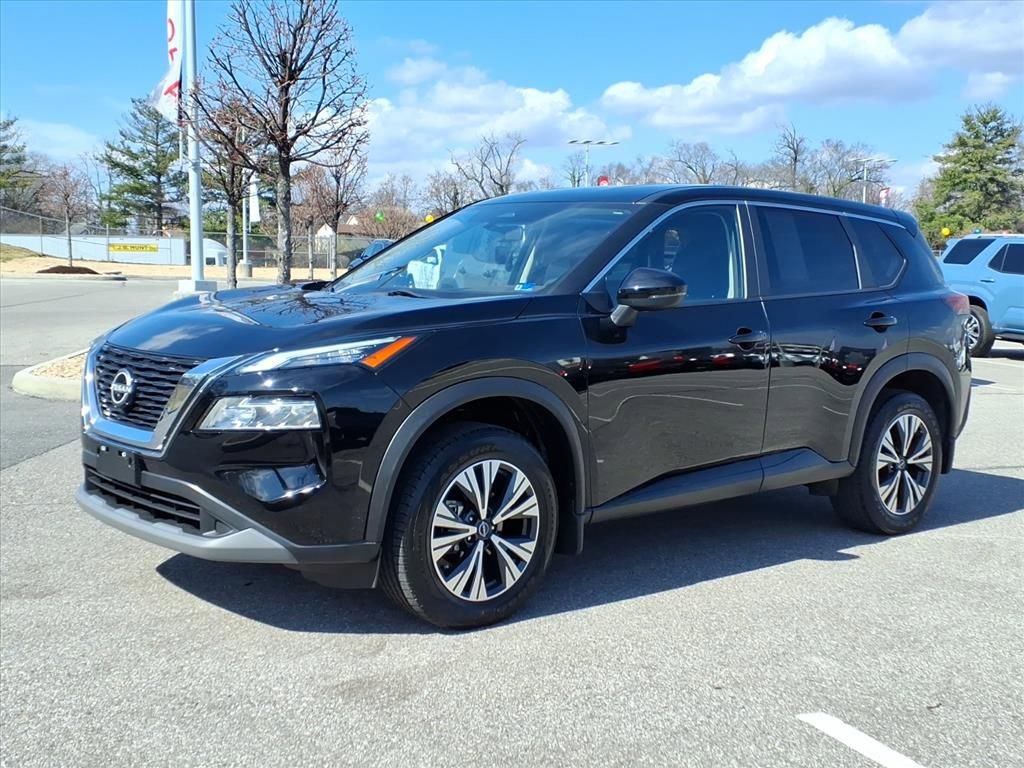 Used 2023 Nissan Rogue SV AWD/4WD image 8