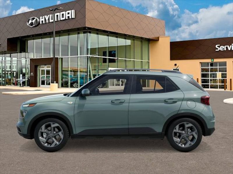 New 2026 Hyundai Venue SEL FWD image 3