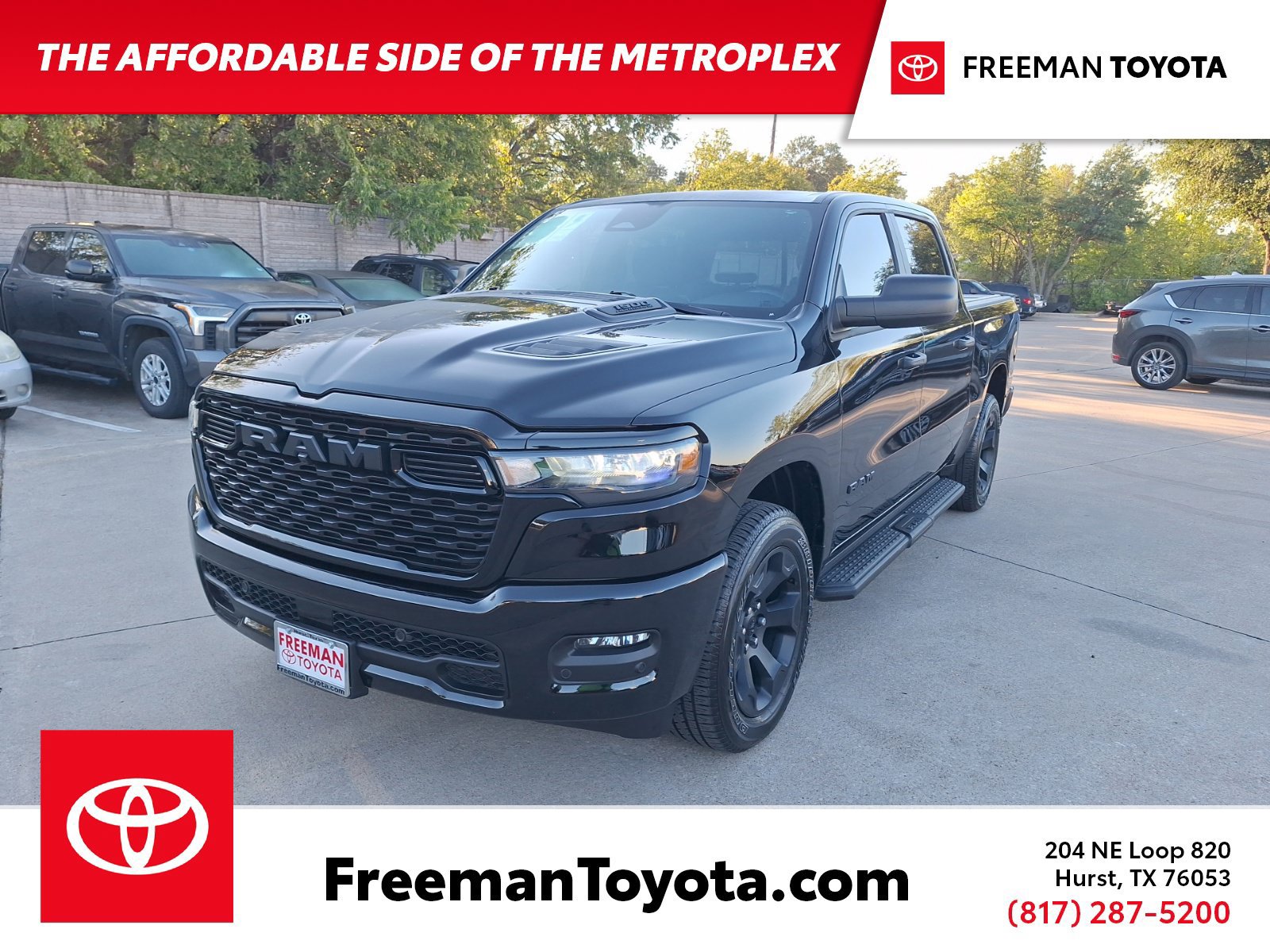 Used 2026 RAM 1500 Express AWD/4WD image 1
