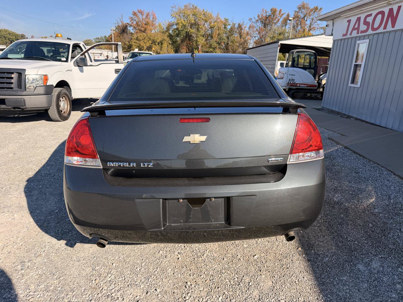 Used 2016 Chevrolet Impala LTZ FWD image 5