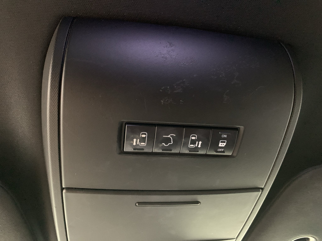 Used 2020 Dodge Grand Caravan GT FWD image 26